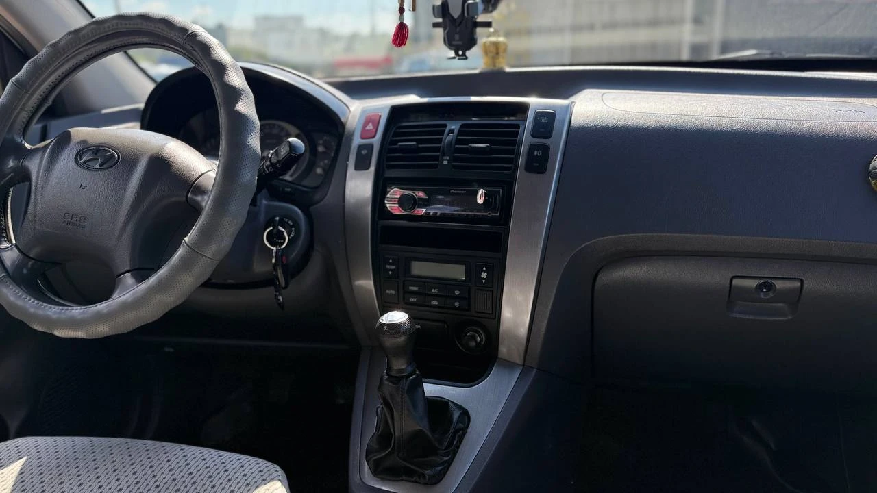 Photo 4 - Hyundai Tucson