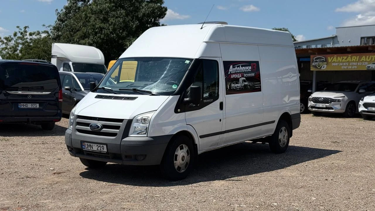 Photo 12 - Ford Transit