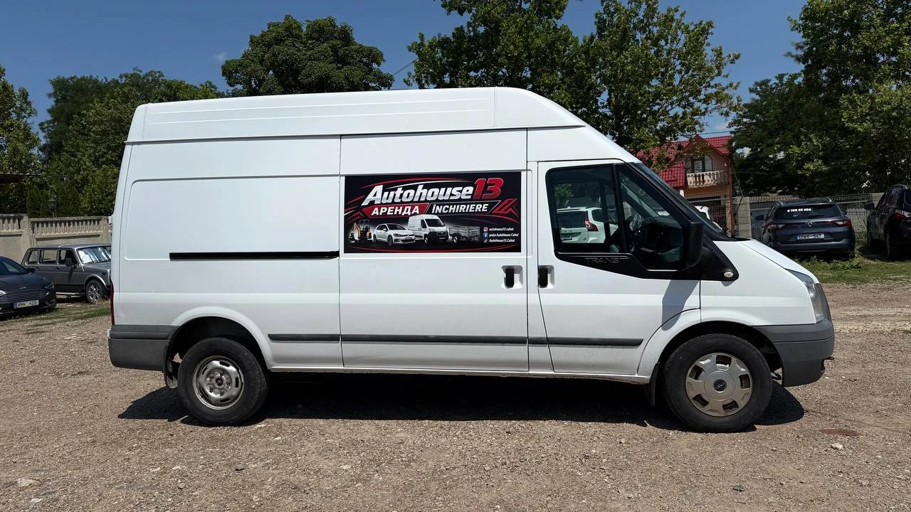 Photo 10 - Ford Transit