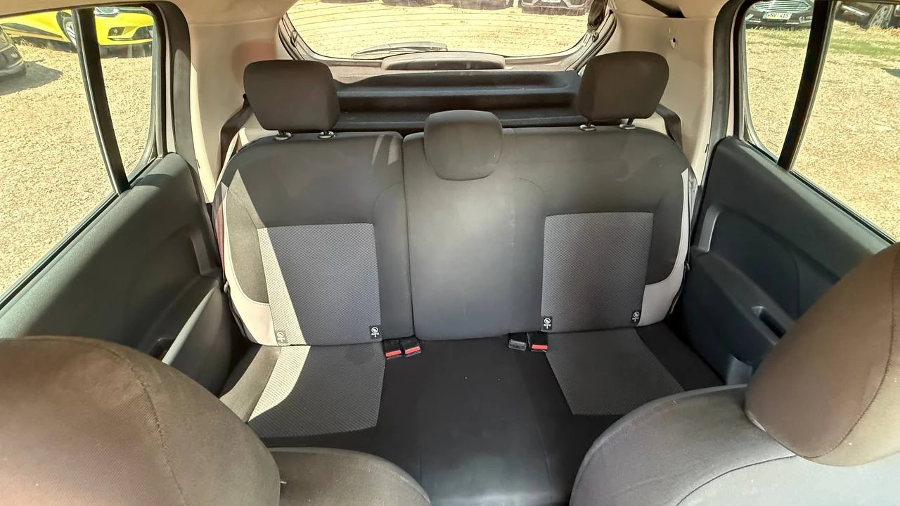 Photo 10 - Dacia Sandero