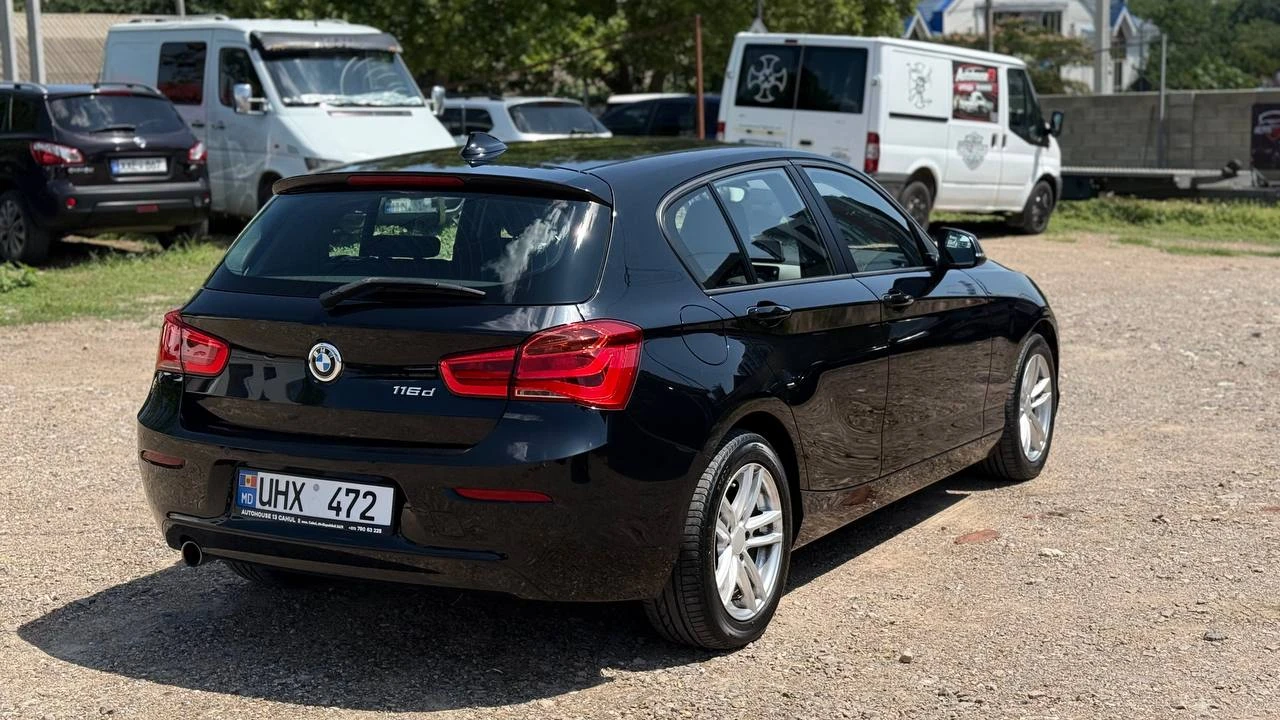 Photo 7 - BMW Series 1