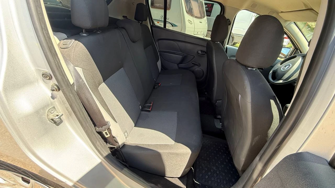 Photo 5 - Dacia Sandero