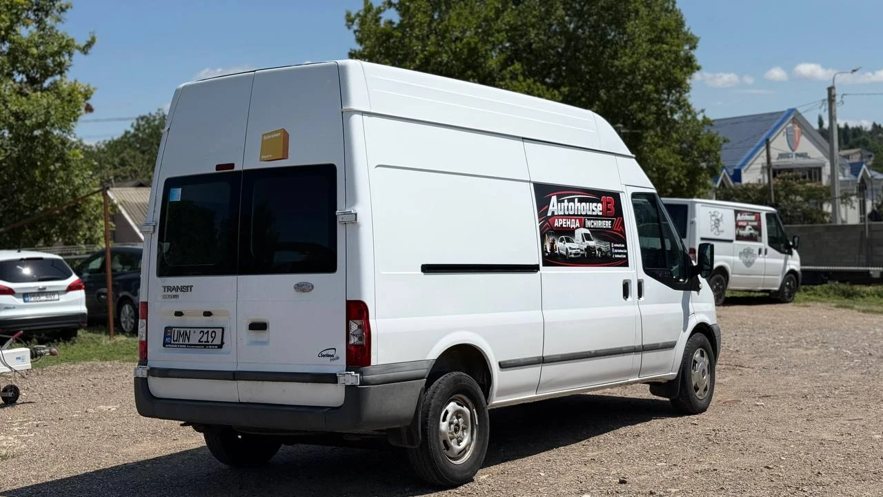 Photo 9 - Ford Transit