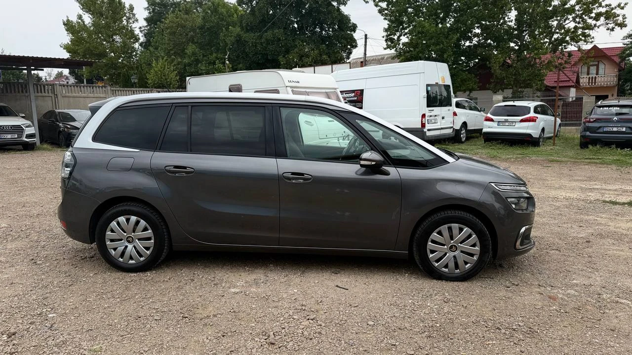 Photo 6 - Citroen C4 spacetoure